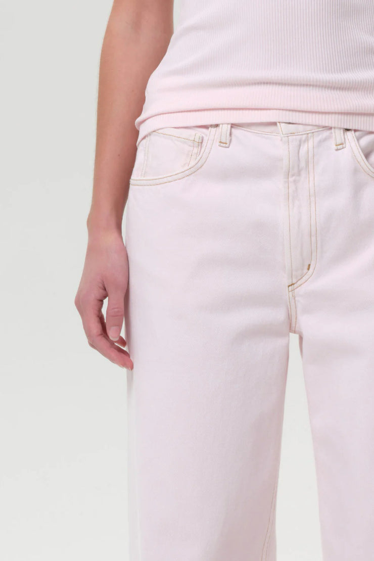 Image of model wearing the Agolde Low Curve Jeans front view close up
