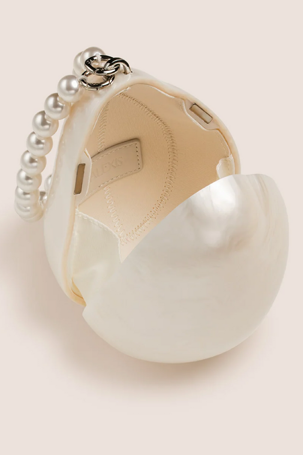 Image of Alexis Elodie pearl bag