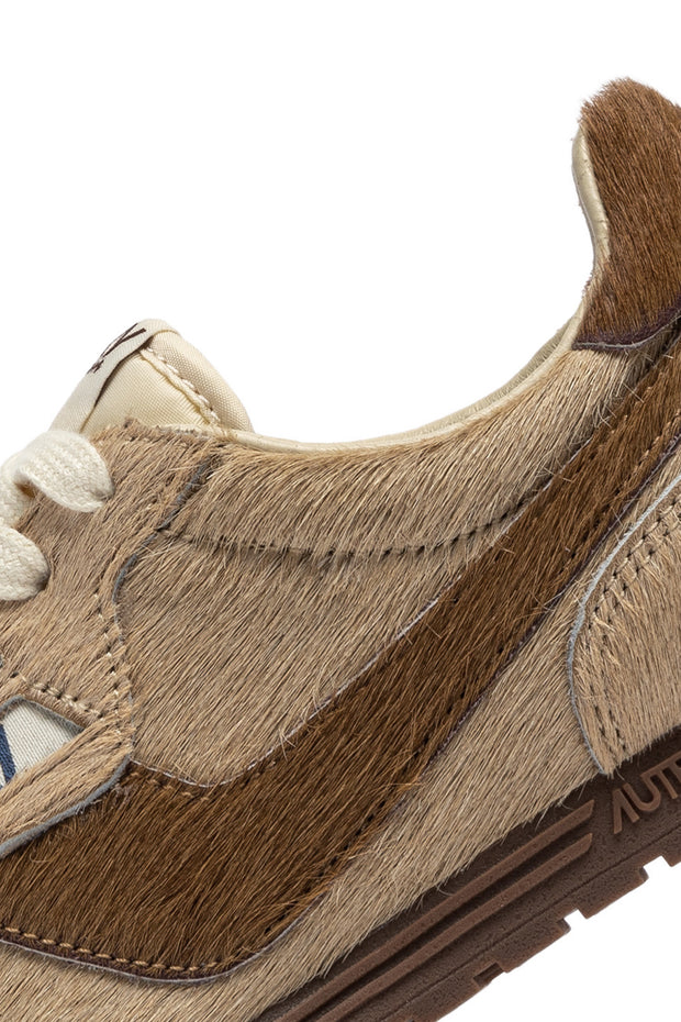 Image of the Autry Windspin Low side view close up