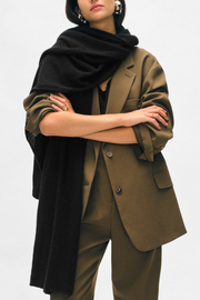 Image of White + Warren cashmere travel wrap