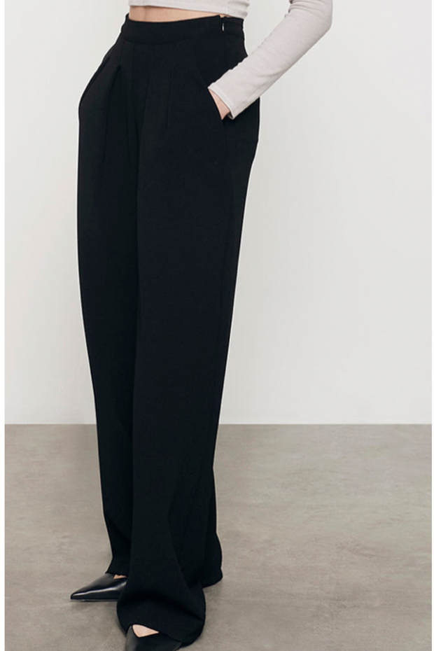 Image of Enza Costa essential crepe pant in black