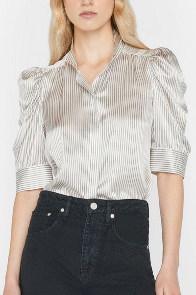 Image of model wearing Frame Gillian top in bone multi