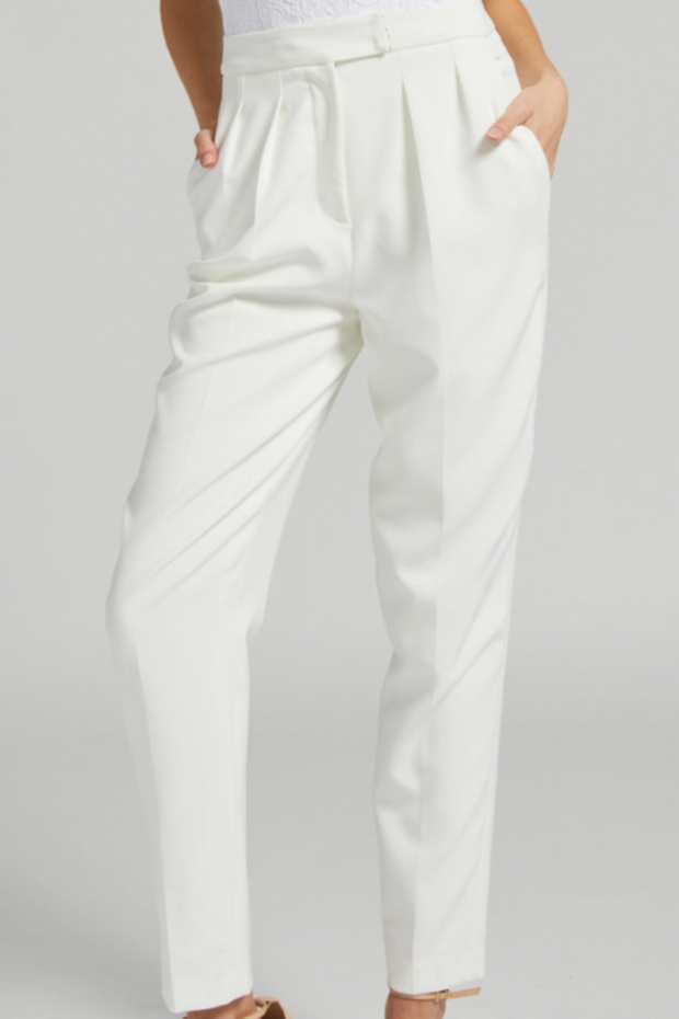 Image of model wearing Generation Love Jenise crepe pant in white