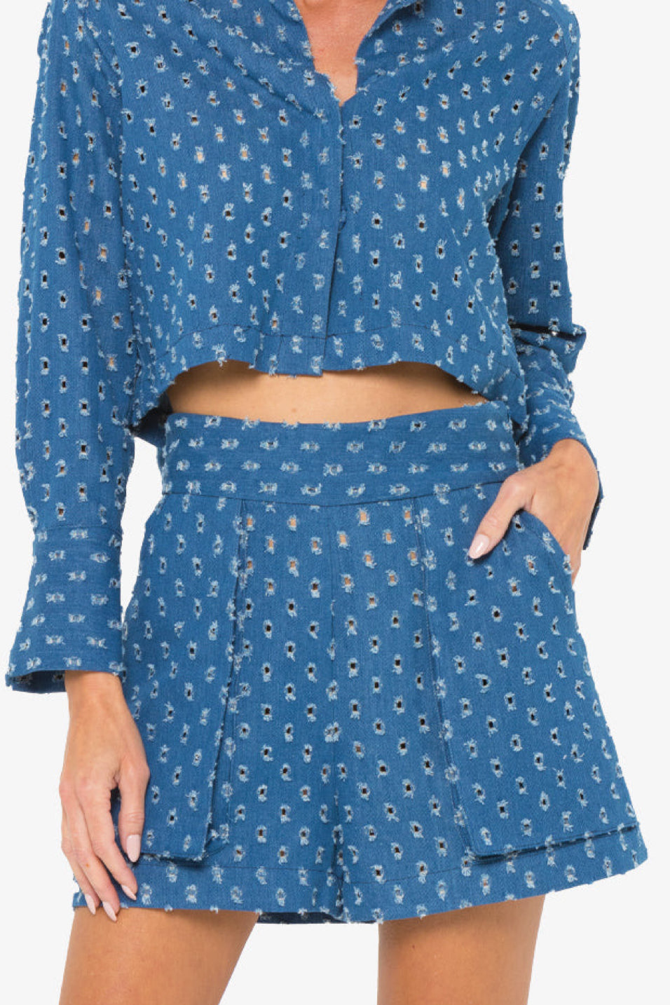 Image of model wearing the Hevron Sonnet Short front view