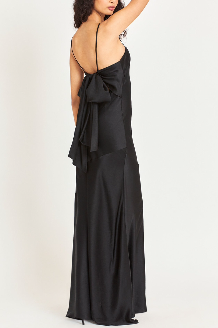 Image of model wearing Loveshackfancy Oaklynn dress in black