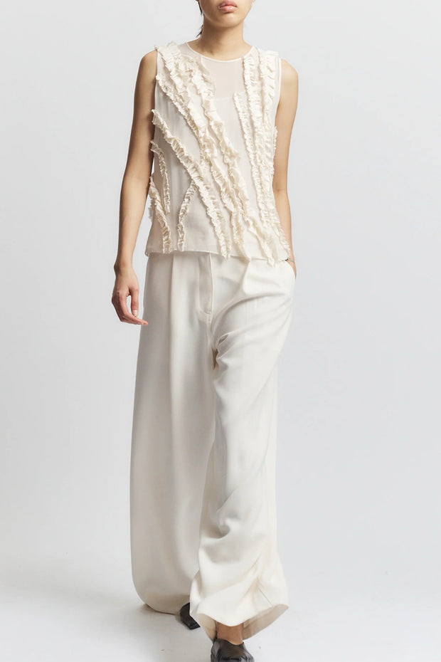 Image of the Saint Art Naomi Sleeveless Blouse front view