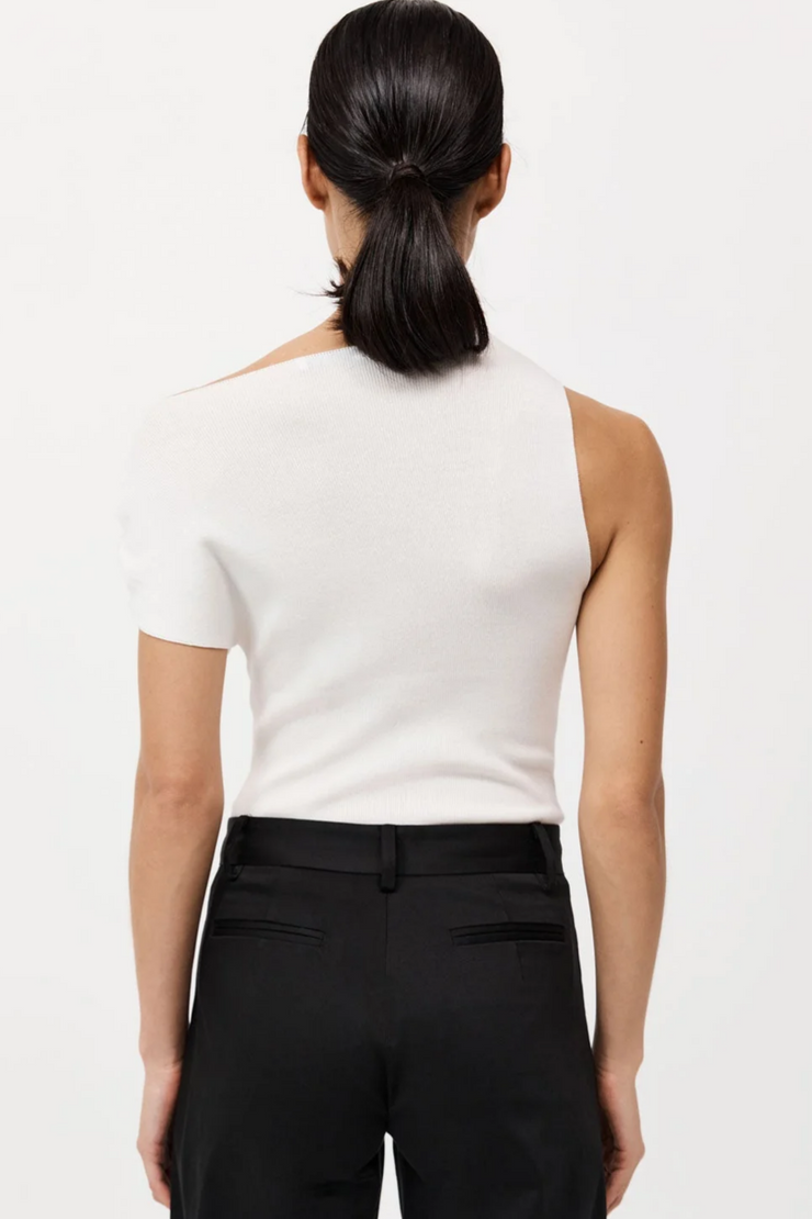 St. Agni asymmetric knit top in white