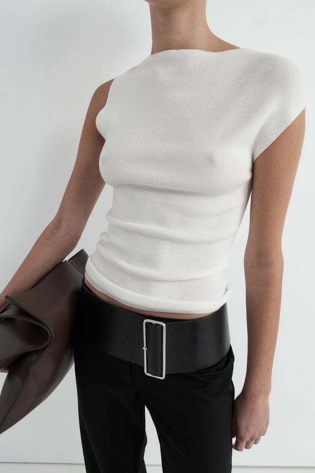 St. Agni asymmetric knit top in white