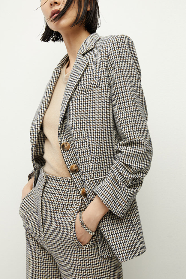 Image of model wearing Veronica Beard Berkshire dickey jacket
