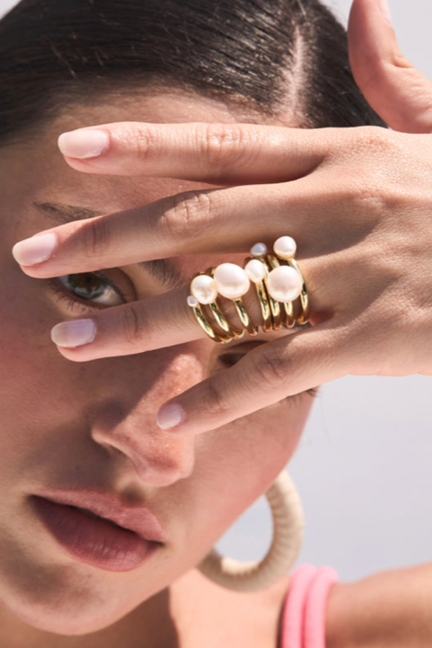 Image of model wearing the Cult Gaia Irma rings