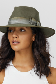 Image of model wearing Freya Eucalyptus hat in olive