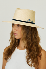 Image of model wearing Freya The Wave hat
