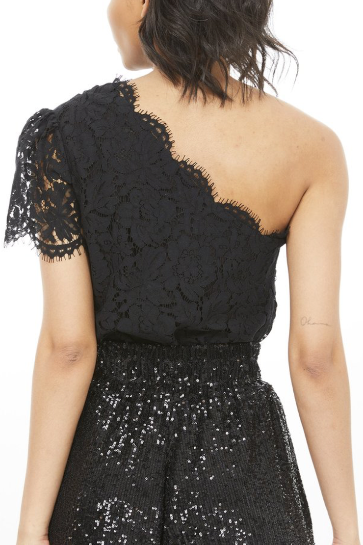Image of model wearing Generation love Serita lace top in black
