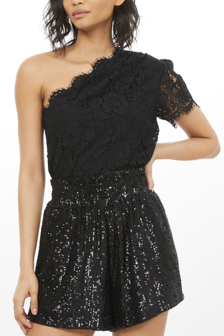 Image of model wearing Generation love Serita lace top in black