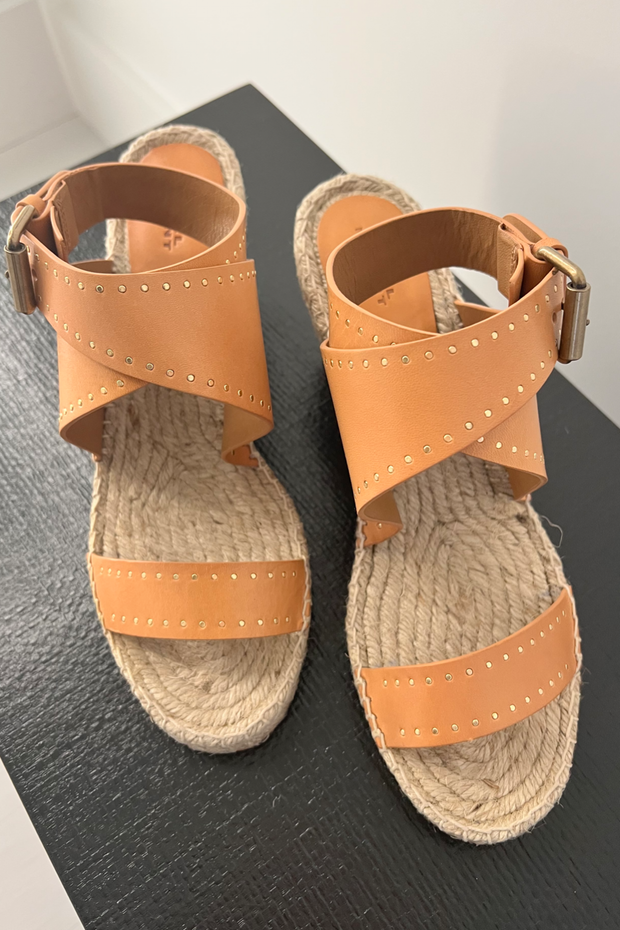 Image of Isabel Marant Iriane sandal in natural leather