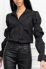 Image of model wearing the shirt Julian shirt in black