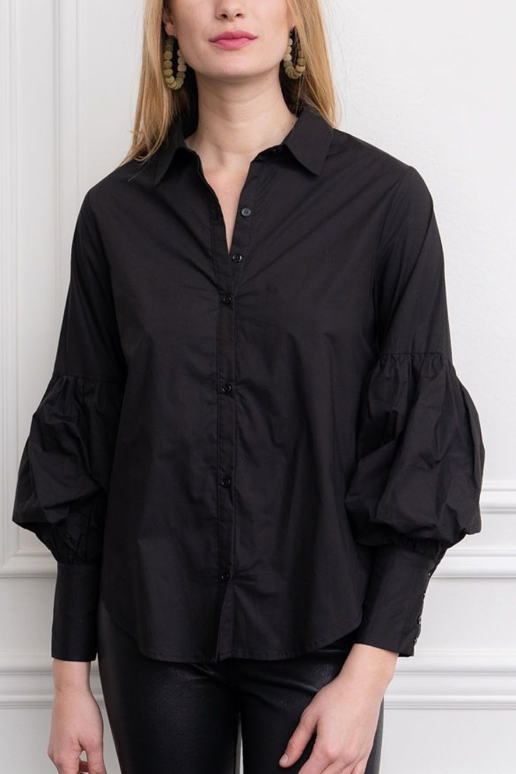 Image of model wearing The shirt Molly shirt in black